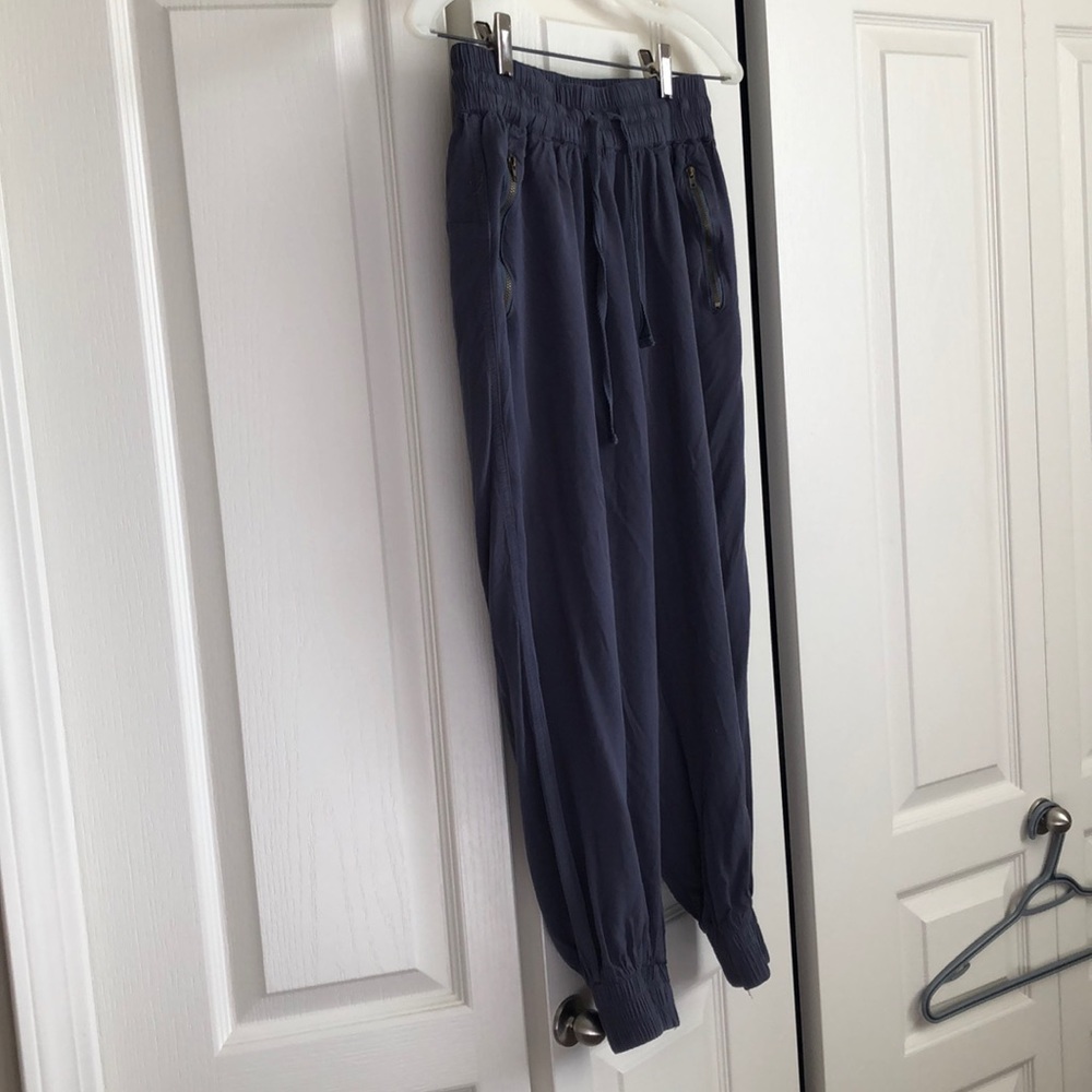 Blue Pants - Picture 3 of 5